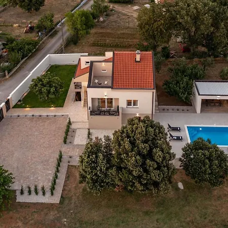 Beautiful Calma Villa *